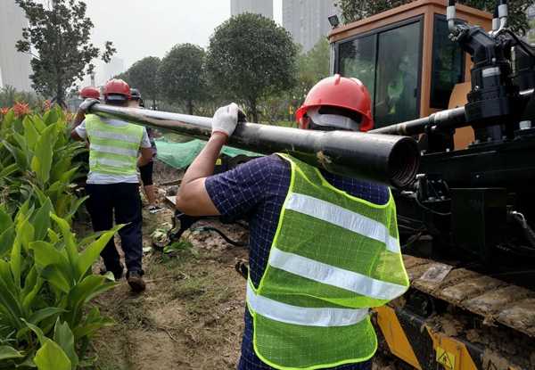 熱力工人：用汗水為城市“儲暖”