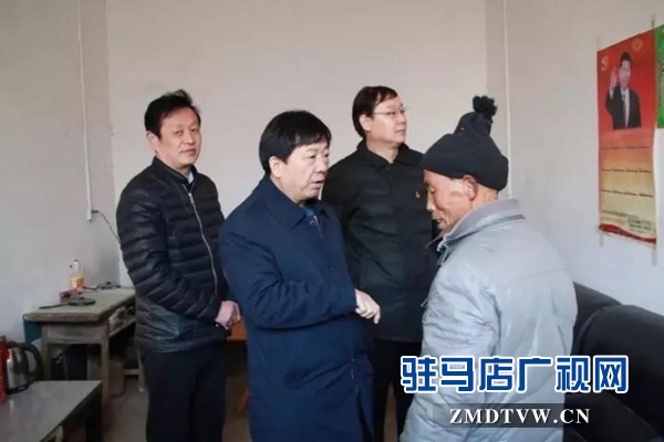 李成寬深入上蔡縣看望慰問貧困戶