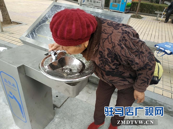  駐馬店市公園設(shè)置直飲水機無需水杯直接喝