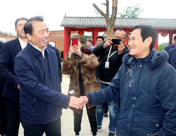 “嫂娘”趙小參的事跡出了電影版 《花好月兒圓》在平輿縣開機(jī)