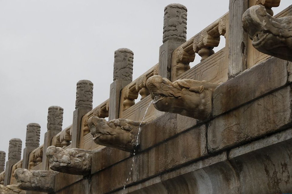 臺風(fēng)侵襲臨海古城：當(dāng)古建筑遭遇洪水猛獸，我們該如何應(yīng)對？ 