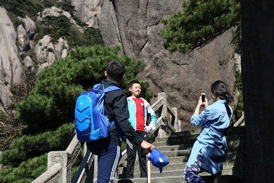 看身高還是年齡？景區(qū)“兒童票”判定爭(zhēng)議何時(shí)能解