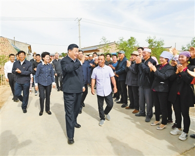 習(xí)近平在寧夏考察時(shí)強(qiáng)調(diào)  決勝全面建成小康社會(huì)決戰(zhàn)脫貧攻堅(jiān)繼續(xù)建設(shè)經(jīng)濟(jì)繁榮民族團(tuán)結(jié)環(huán)境優(yōu)美人民富裕的美麗新寧夏