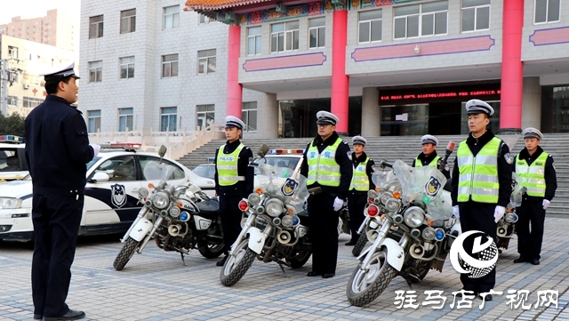 駐馬店市中心城區(qū)開展車輛亂停亂放行為整治活動