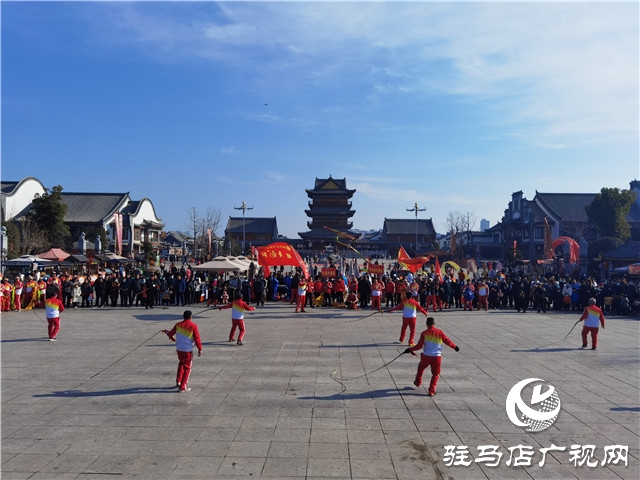 鞭聲陣陣 龍飛陀舞河南駐馬店市驛城區(qū)皇家驛站五市同臺(tái)競(jìng)技展舞姿