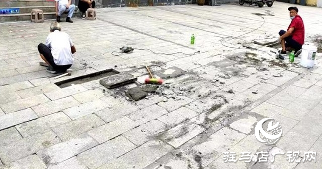 修復沿街破損路面 確保市民出行安全