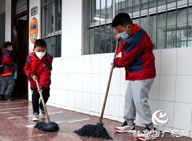 多圖直擊！駐馬店市各中小學幼兒園春季開學第一天