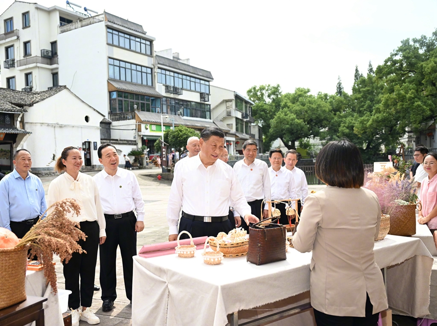 習近平在浙江金華市考察調研