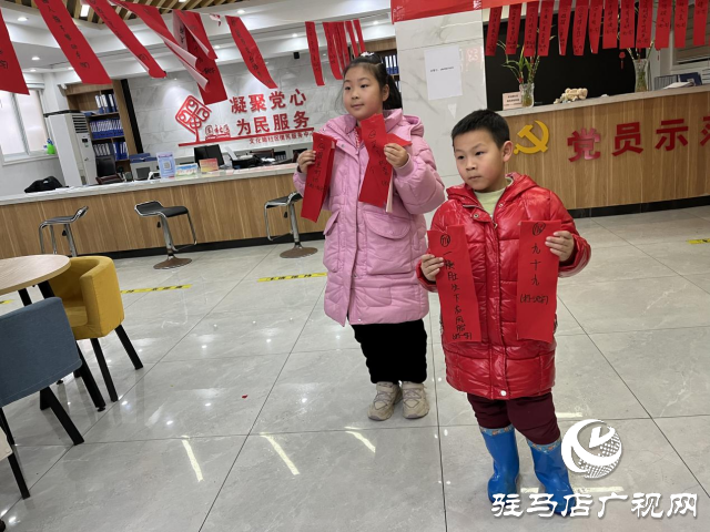 駐馬店市西園街道文化路社區(qū)開展“鬧元宵，猜燈謎”有獎(jiǎng)活動(dòng)